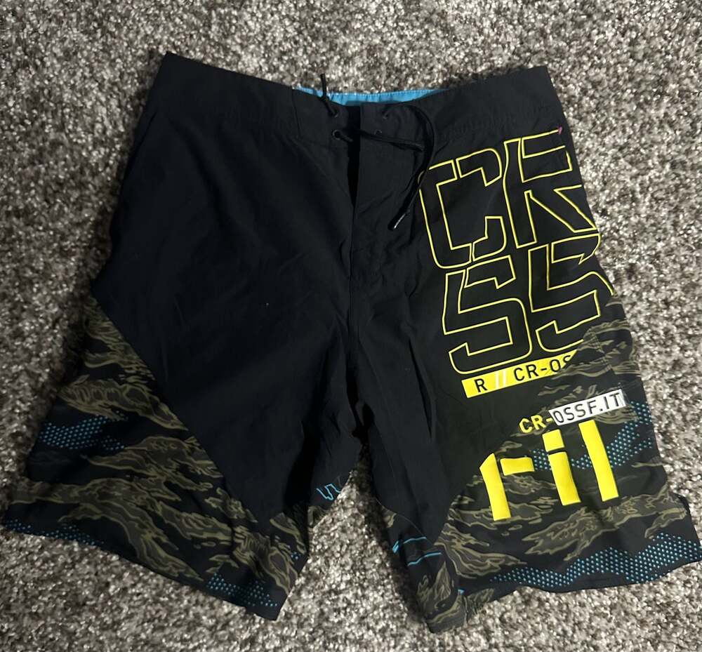 Reebok CrossFit Men's Camo Print Boardshorts Black Yellow Size 33